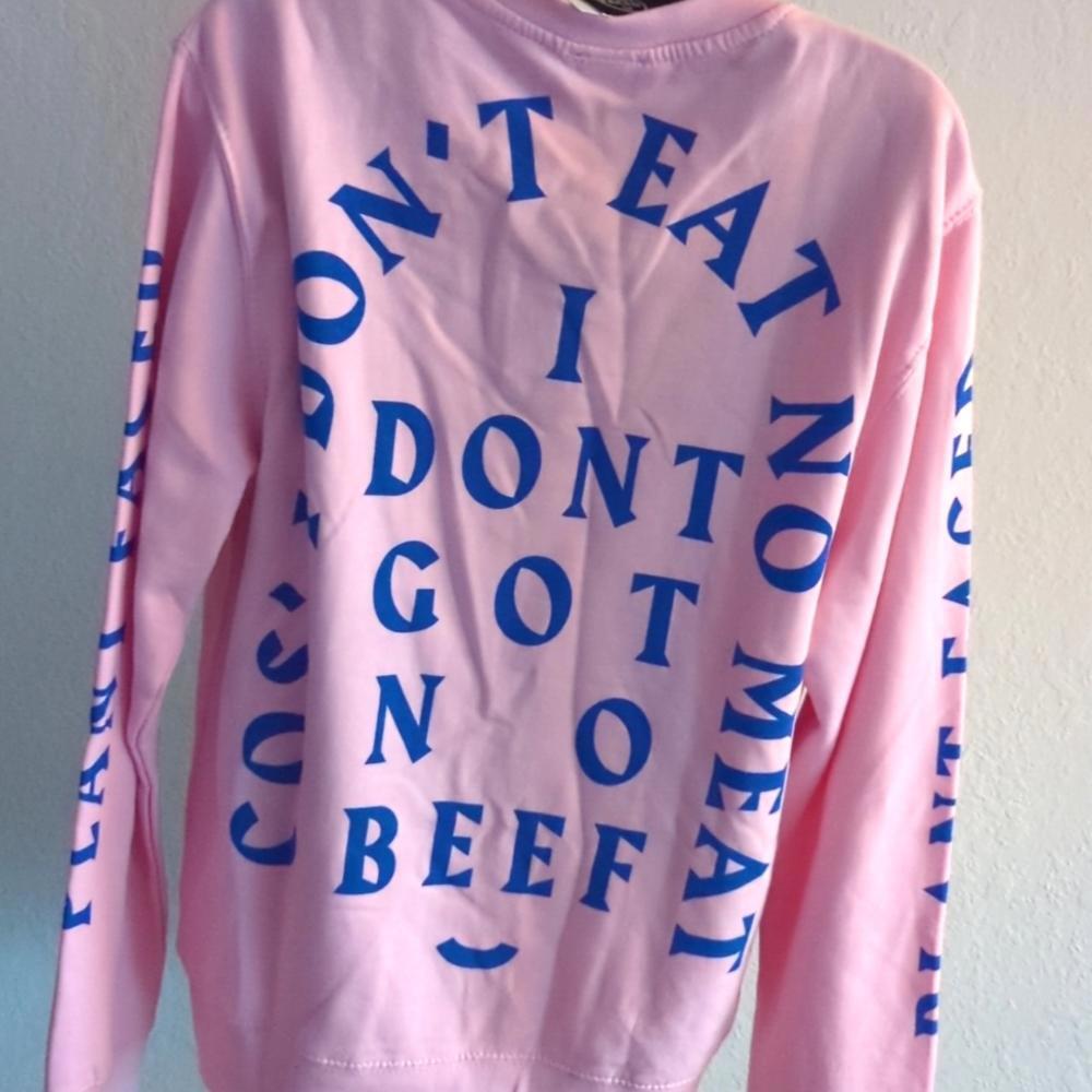 🍋✨ NWT plant faced pink no beef sweater size s